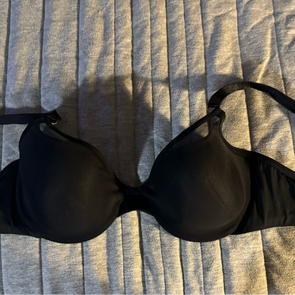 32D bra